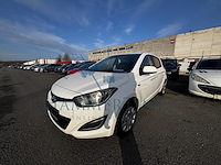Hyundai i20 1.1 crdi bluedrive, 2015 - afbeelding 1 van  29