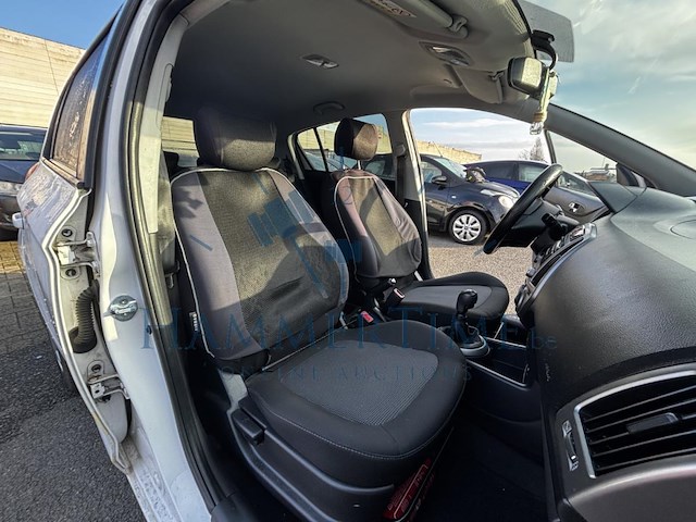 Hyundai i20 1.1 crdi bluedrive, 2015 - afbeelding 16 van  29