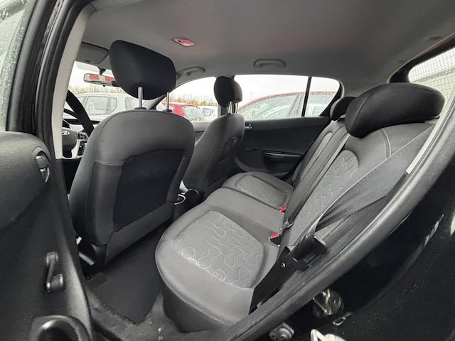 Hyundai i20 1.2i comfort 'fleet me up', 2009 - afbeelding 9 van  39