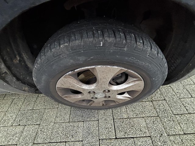 Hyundai i20 1.2i comfort 'fleet me up', 2009 - afbeelding 14 van  39