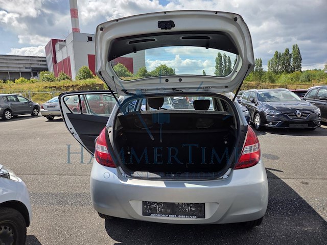 Hyundai i20 1.2i lounge, 2010 - afbeelding 5 van  39