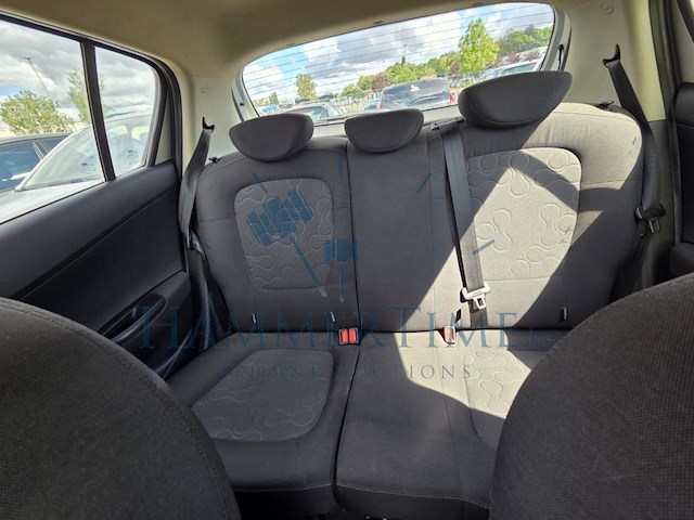 Hyundai i20 1.2i lounge, 2010 - afbeelding 20 van  39