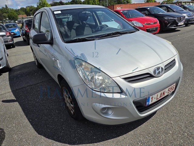 Hyundai i20 1.2i lounge, 2010 - afbeelding 23 van  39