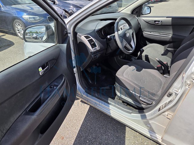 Hyundai i20 1.2i lounge, 2010 - afbeelding 39 van  39
