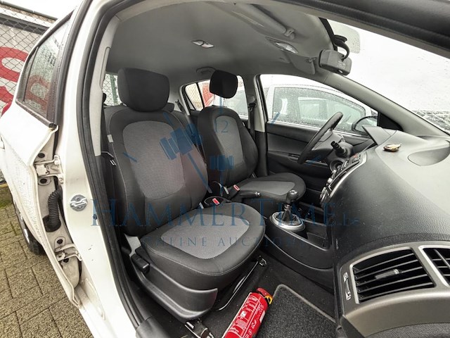 Hyundai i20 1.4 crdi comfort blue fap, 2013 - afbeelding 16 van  24