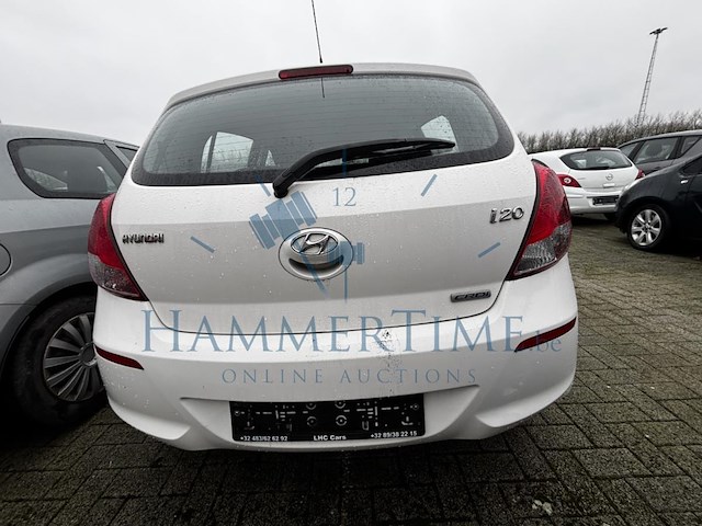 Hyundai i20 1.4 crdi comfort blue fap, 2013 - afbeelding 21 van  24