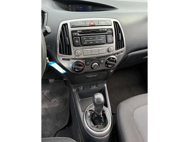 Hyundai i20, 2013 - afbeelding 10 van  19