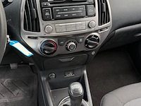 Hyundai i20, 2013 - afbeelding 10 van  19