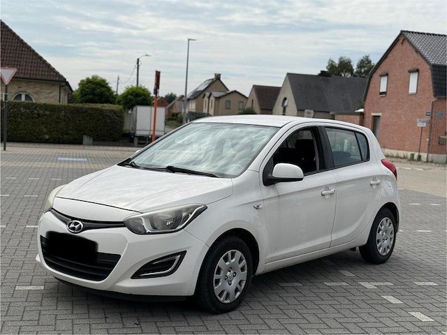 Hyundai i20, 2013 - afbeelding 1 van  19