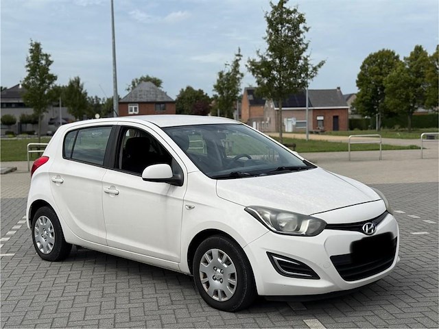Hyundai i20, 2013 - afbeelding 3 van  19