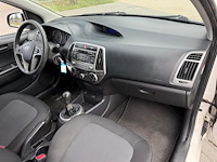 Hyundai i20, 2013 - afbeelding 9 van  19