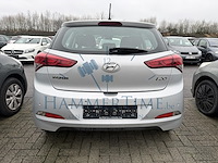 Hyundai i20 active 1.4 crdi pop, 2017 - afbeelding 22 van  26