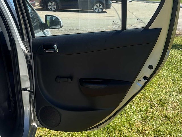 Hyundai i20 pbt auto 2011 - afbeelding 9 van  32