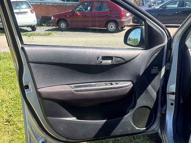 Hyundai i20 pbt auto 2011 - afbeelding 31 van  32