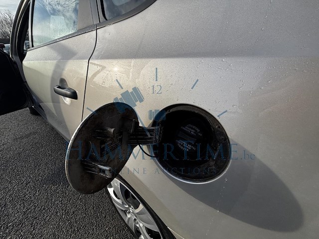 Hyundai i30 1.4i comfort, 2010 - afbeelding 13 van  32