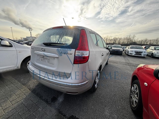 Hyundai i30 1.4i comfort, 2010 - afbeelding 28 van  32