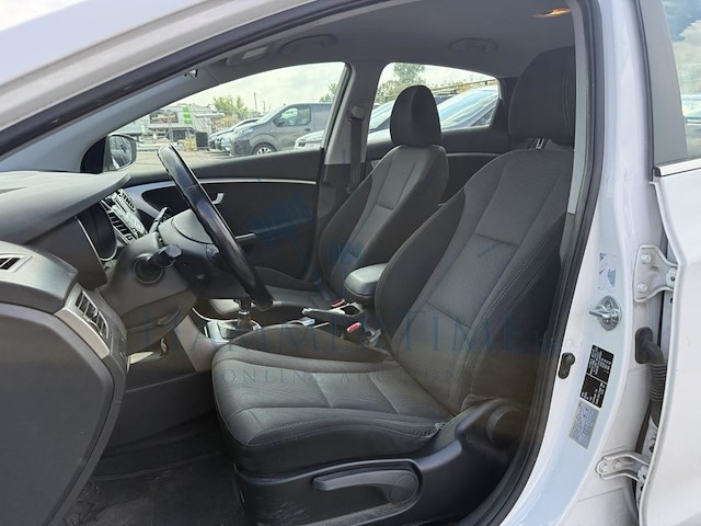 Hyundai i30 1.4i comfort, 2013 - afbeelding 2 van  27