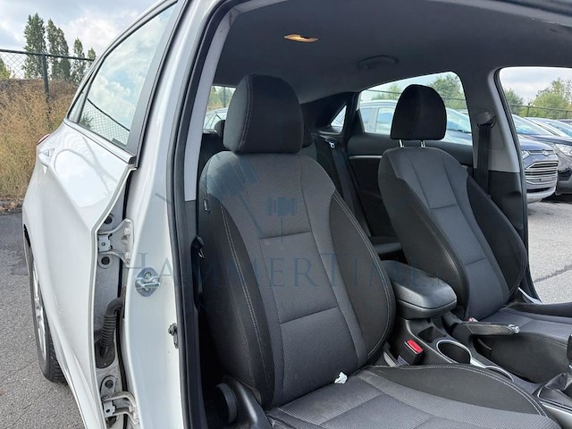 Hyundai i30 1.4i comfort, 2013 - afbeelding 17 van  27