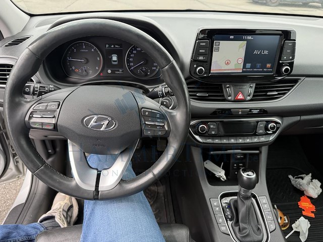 Hyundai i30 1.6 crdi sky dct 136 at, 2019 - afbeelding 4 van  33