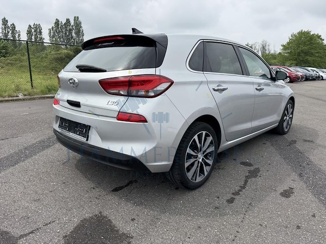 Hyundai i30 1.6 crdi sky dct 136 at, 2019 - afbeelding 29 van  33