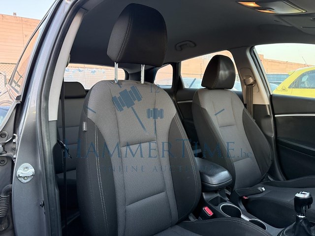 Hyundai i30 1.6i i-catcher isg stop & go, 2013 - afbeelding 16 van  28