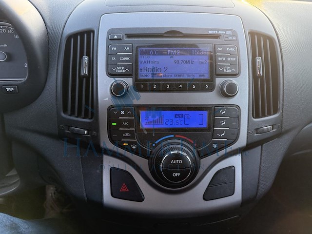 Hyundai i30 crosswagon comfort plus crdi 128 isg stop&go, 2011 - afbeelding 3 van  28