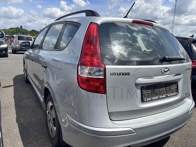 Hyundai i30 crosswagon life crdi,2011 - afbeelding 24 van  27
