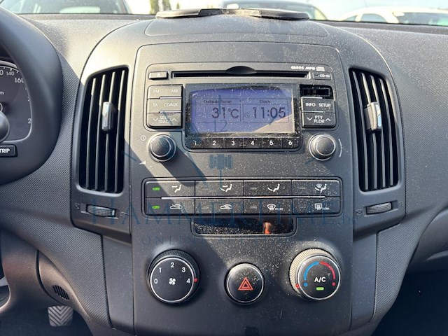 Hyundai i30 pure, 2011 - afbeelding 16 van  31
