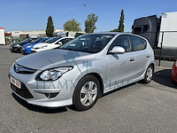 Hyundai i30 pure, 2011 - afbeelding 1 van  31