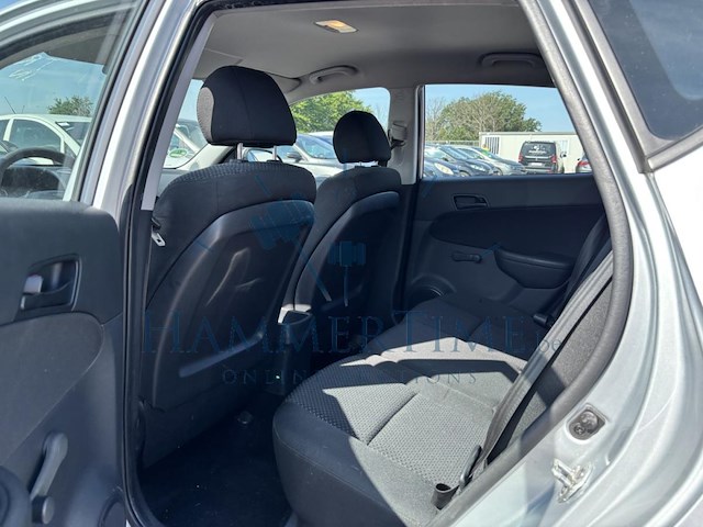 Hyundai i30 pure, 2011 - afbeelding 21 van  31