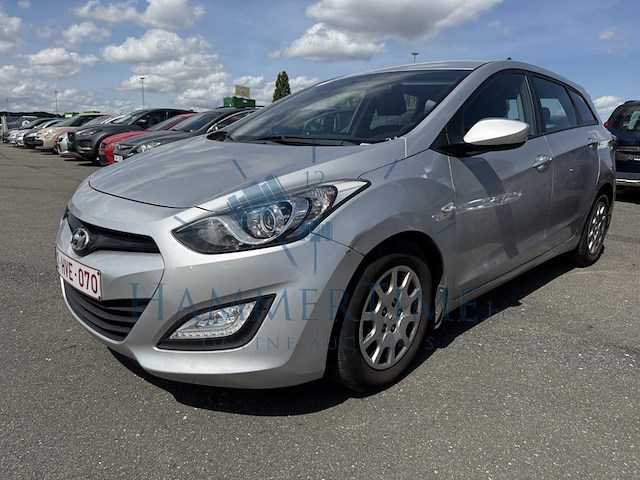 Hyundai i30 wagon pure crdi, 2014 - afbeelding 1 van  32
