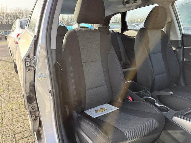 Hyundai i30 wagon pure isg, 2017 - afbeelding 14 van  25