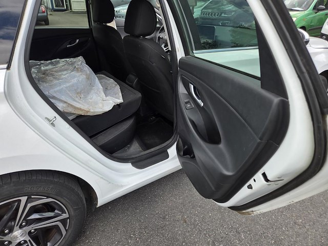 Hyundai i30 wagon t-gdi mhev smart,2021 - afbeelding 8 van  43
