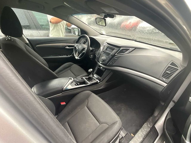 Hyundai i40 personenauto - afbeelding 5 van  19