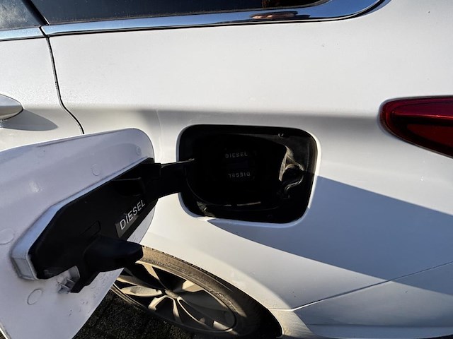 Hyundai i40 sedan 1.7 crdi business edition, 2016 - afbeelding 11 van  25