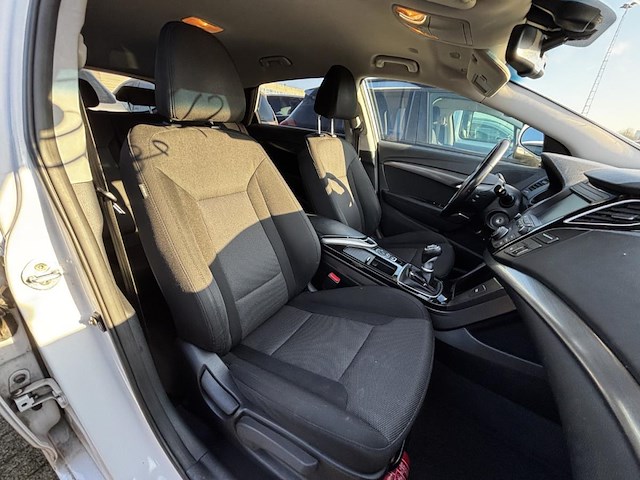 Hyundai i40 sedan 1.7 crdi business edition, 2016 - afbeelding 15 van  25
