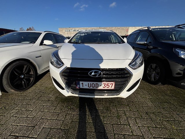 Hyundai i40 sedan 1.7 crdi business edition, 2016 - afbeelding 12 van  25