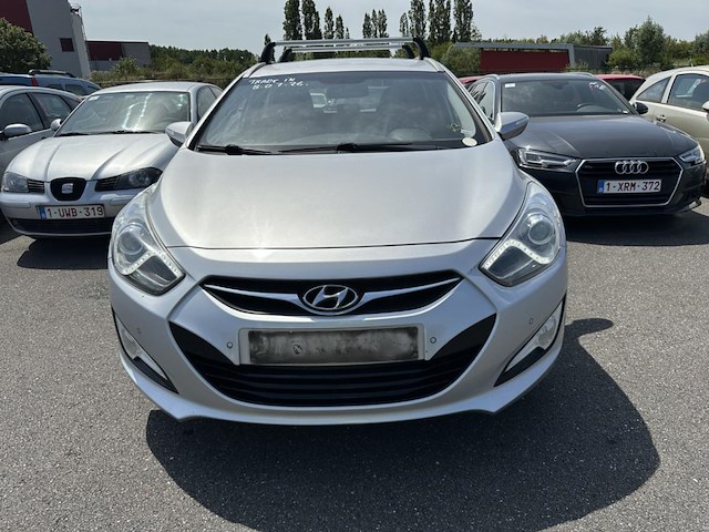 Hyundai i40 sw 1.7 crdi first edition isg 115, 2012 - afbeelding 12 van  27