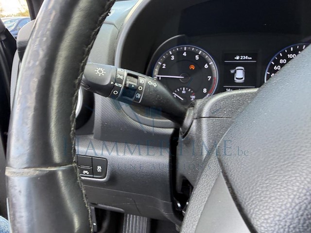 Hyundai kona t-gdi premium+ 120 nav, 2018 - afbeelding 13 van  34