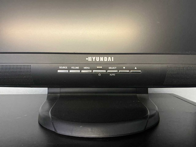 Hyundai l17t monitor - afbeelding 1 van  3