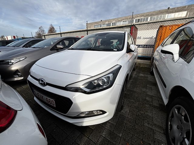 Hyundai pop, 2016 - afbeelding 1 van  26