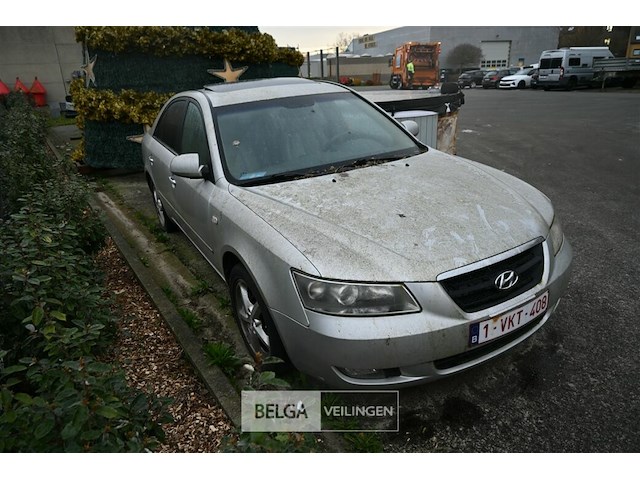 Hyundai sonata - afbeelding 1 van  13