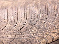 Hyundai tire - afbeelding 2 van  4