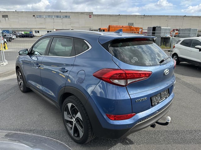 Hyundai tucson 1.6 t-gdi 4wd executive dct 177 at,2016 - afbeelding 31 van  33