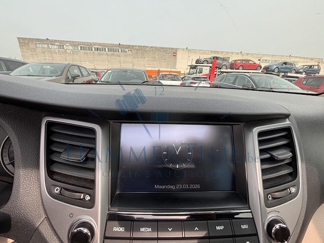 Hyundai tucson 1.6 t-gdi 4wd executive dct 177 at,2017 - afbeelding 9 van  35