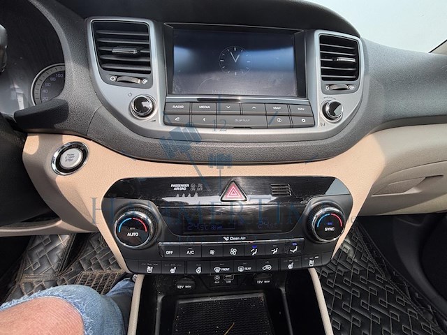 Hyundai tucson 1.6 t-gdi 4wd executive dct 177 at,2017 - afbeelding 10 van  35