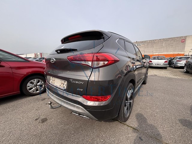 Hyundai tucson 1.6 t-gdi 4wd executive dct 177 at,2017 - afbeelding 31 van  35