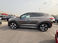 Hyundai tucson 1.6 t-gdi 4wd executive dct 177 at,2017 - afbeelding 34 van  35
