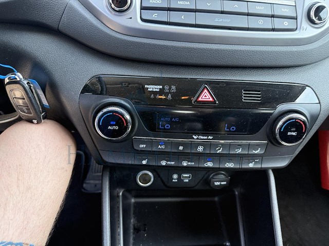 Hyundai tucson 1.7 crdi 2wd launch edition isg, 2016 - afbeelding 5 van  29
