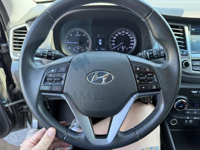 Hyundai tucson 1.7 crdi 2wd launch edition isg, 2016 - afbeelding 8 van  29